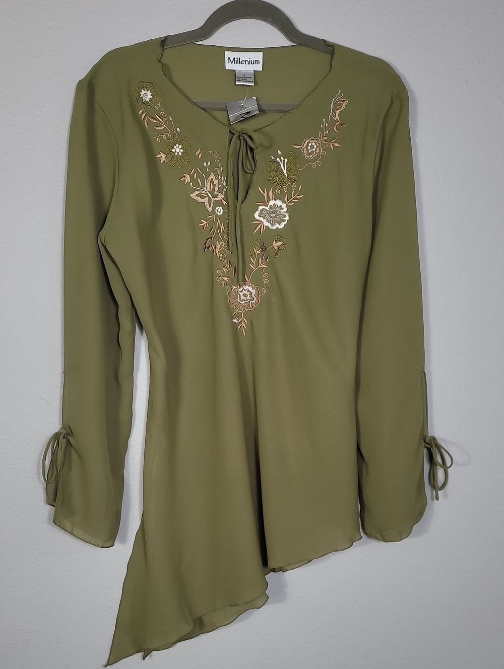 NWT Vintage Size L Embroidered Asymmetrical Tunic Top Green Fairycore Goth